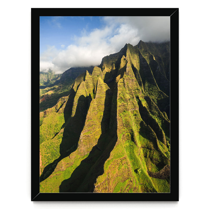 Kauai Cliffs IV, Na Pali Coast, Hawaii – fine art print in a black frame, no mat