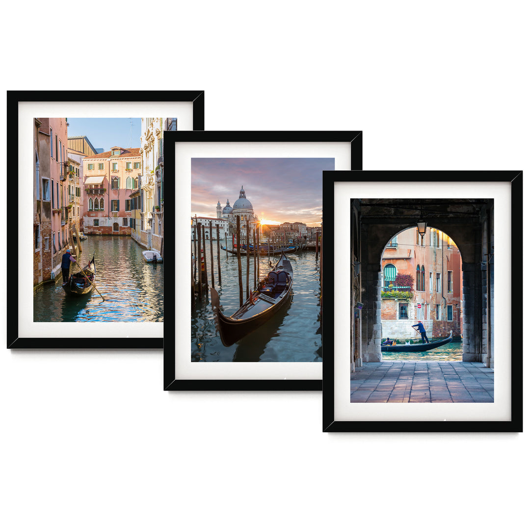 Venice Gondolas, Italy – Print Set – fine art print set in black frames with white mats