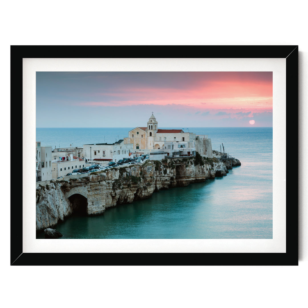 Vieste, Puglia II, Italy – fine art print in a black frame with white mat