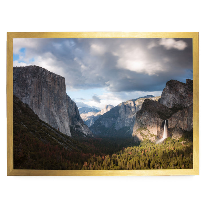 Yosemite Tunnel View, California – fine art print in a gold frame, no mat