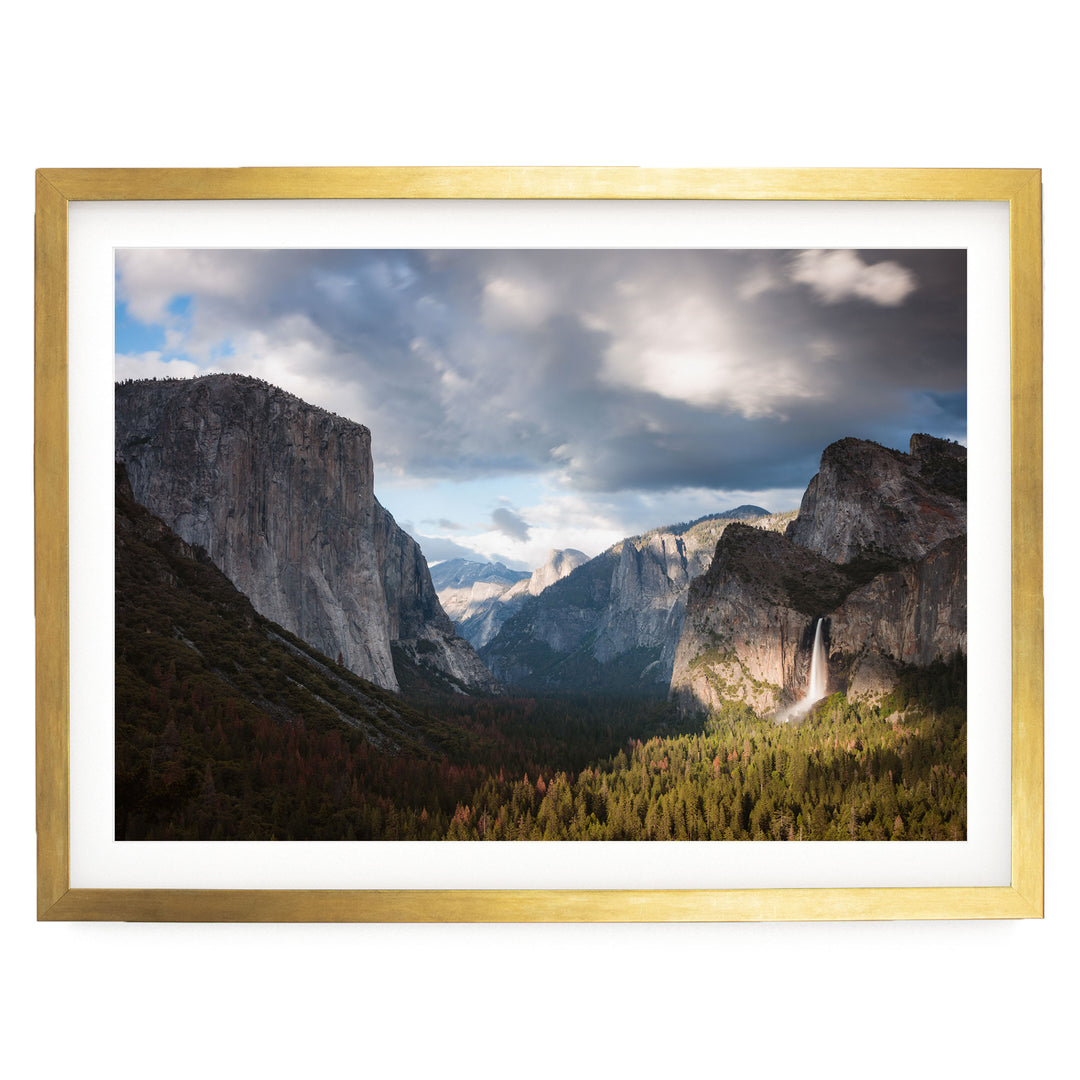 Yosemite Tunnel View, California – fine art print in a gold frame with white mat