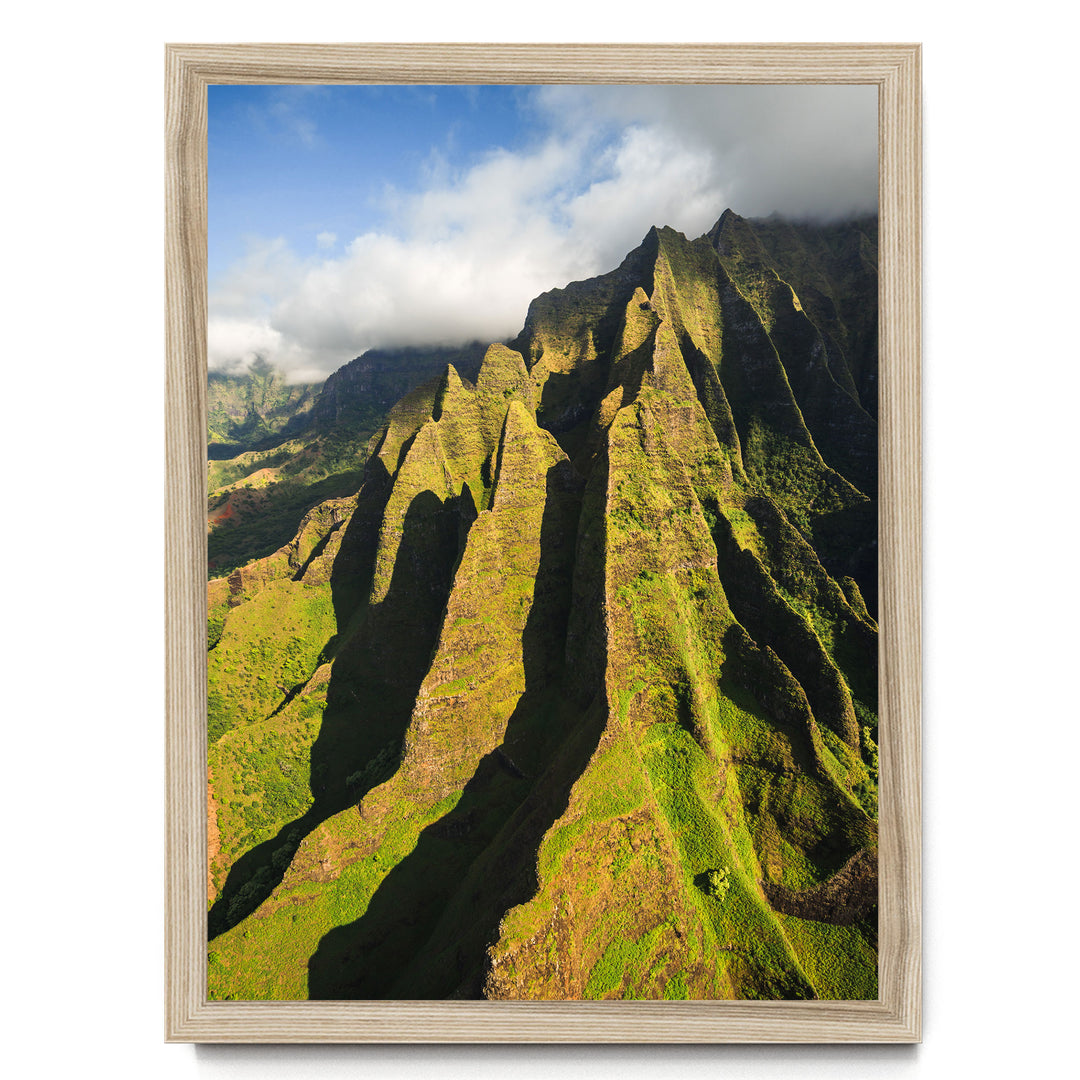 Kauai Cliffs IV, Na Pali Coast, Hawaii – fine art print in a natural frame, no mat