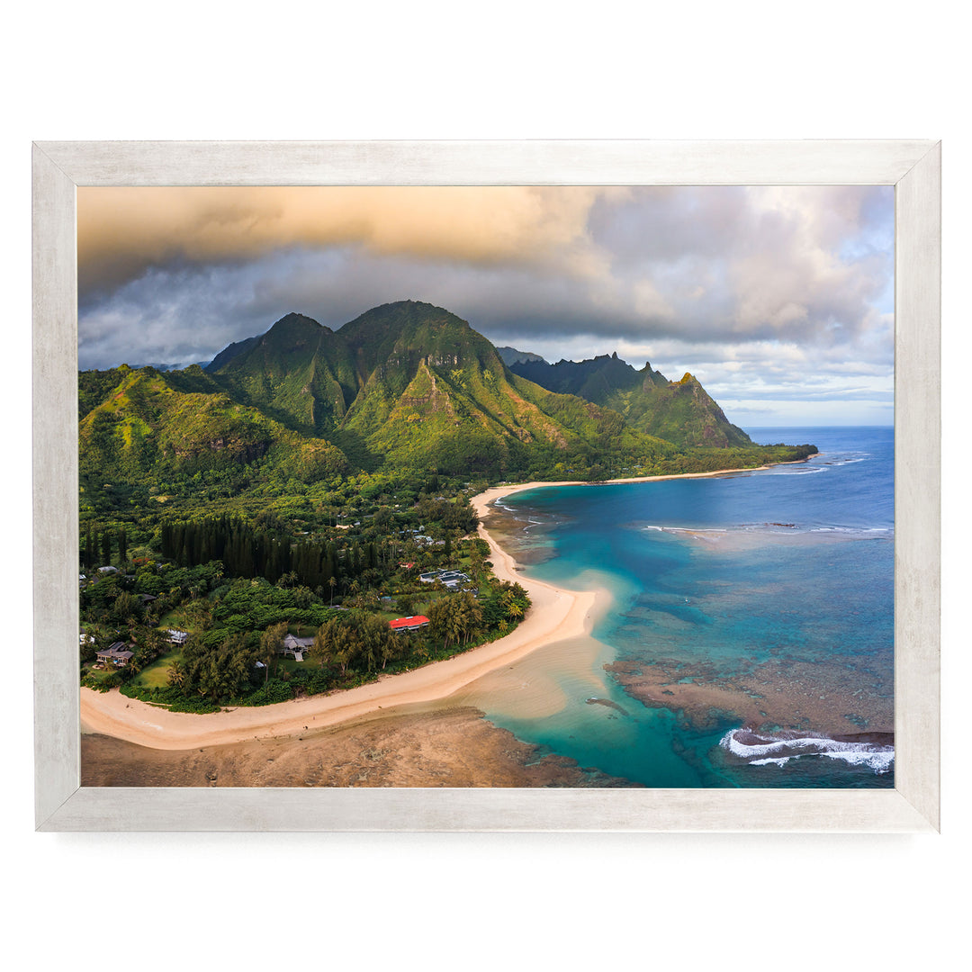 Tunnels Beach II, Kauai, Hawaii – fine art print in a silver frame, no mat