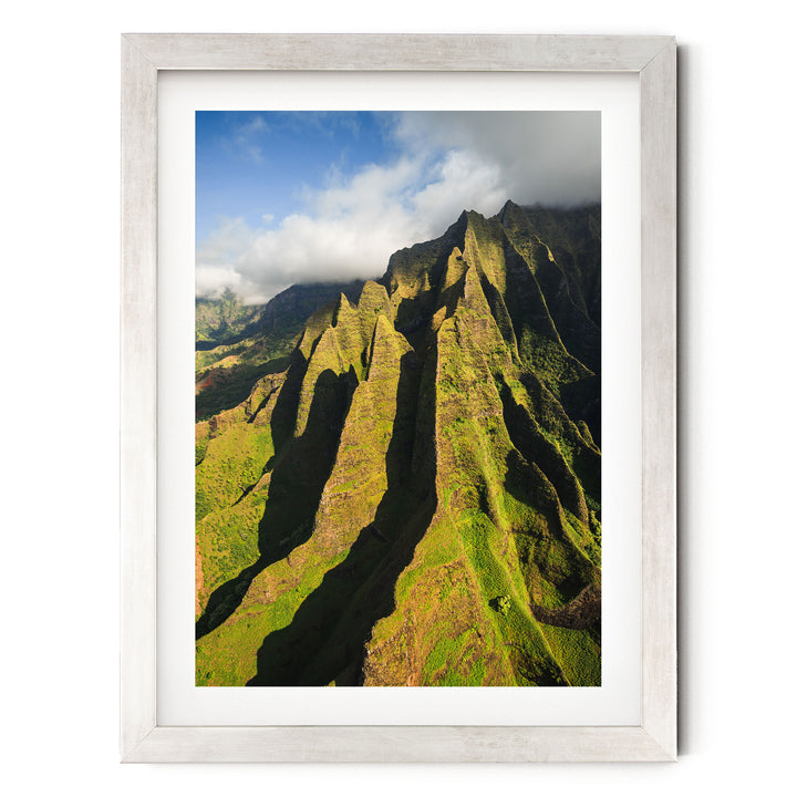 Kauai Cliffs IV, Na Pali Coast, Hawaii – fine art print in a silver frame with white mat