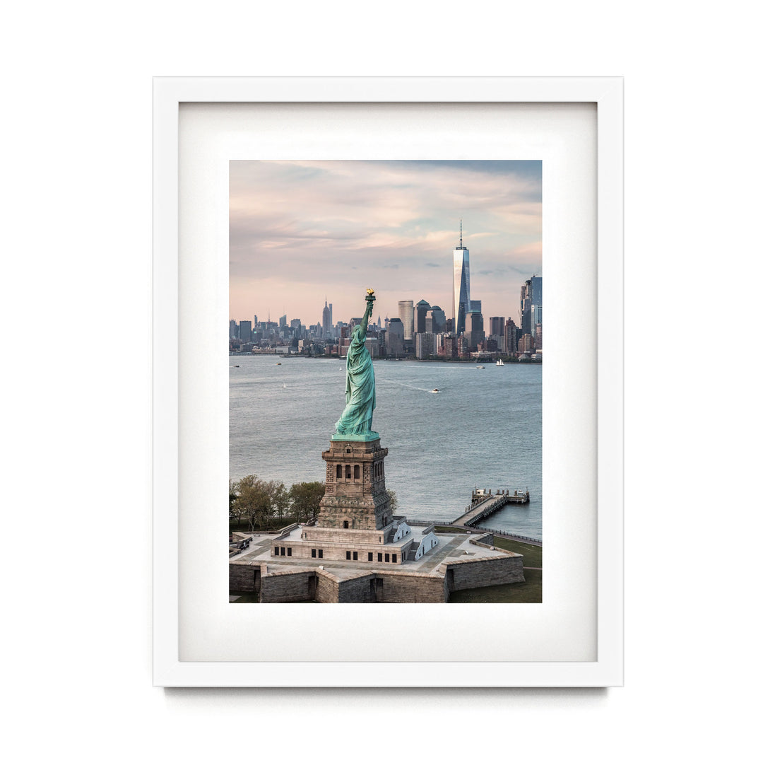 Statue of Liberty and New York Skyline II – fine art print in a white frame with white mat